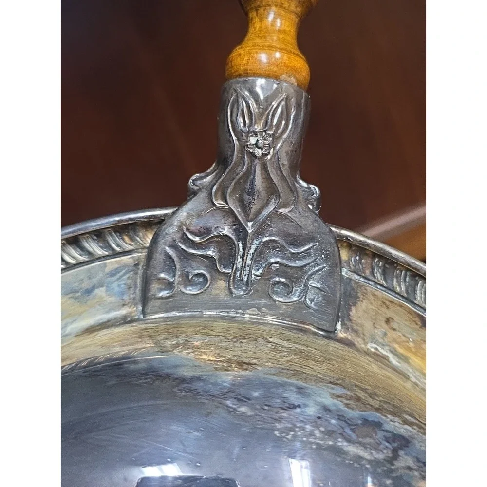 Silver Plate‎ Wood Handle Chafing Pan Dish Set With Lid